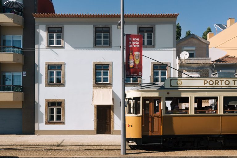 Duas Portas Porto